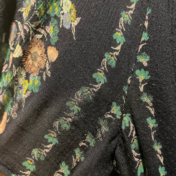 Old Navy Off The Shoulder midi length Printed Dress - Picture 6 of 8